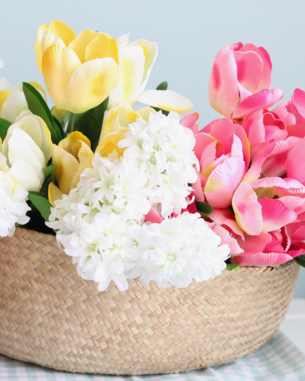 5 Beautiful Ways to Decorate Your Home For Spring